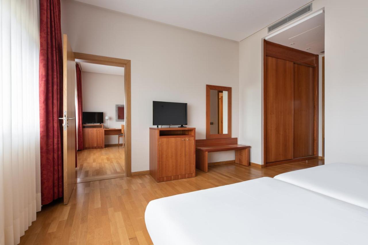 Exe Via Argentum Hotel Silleda Luaran gambar